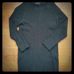 Gap cable knit sweater